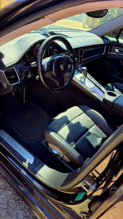 Porsche Panamera 4 PDK