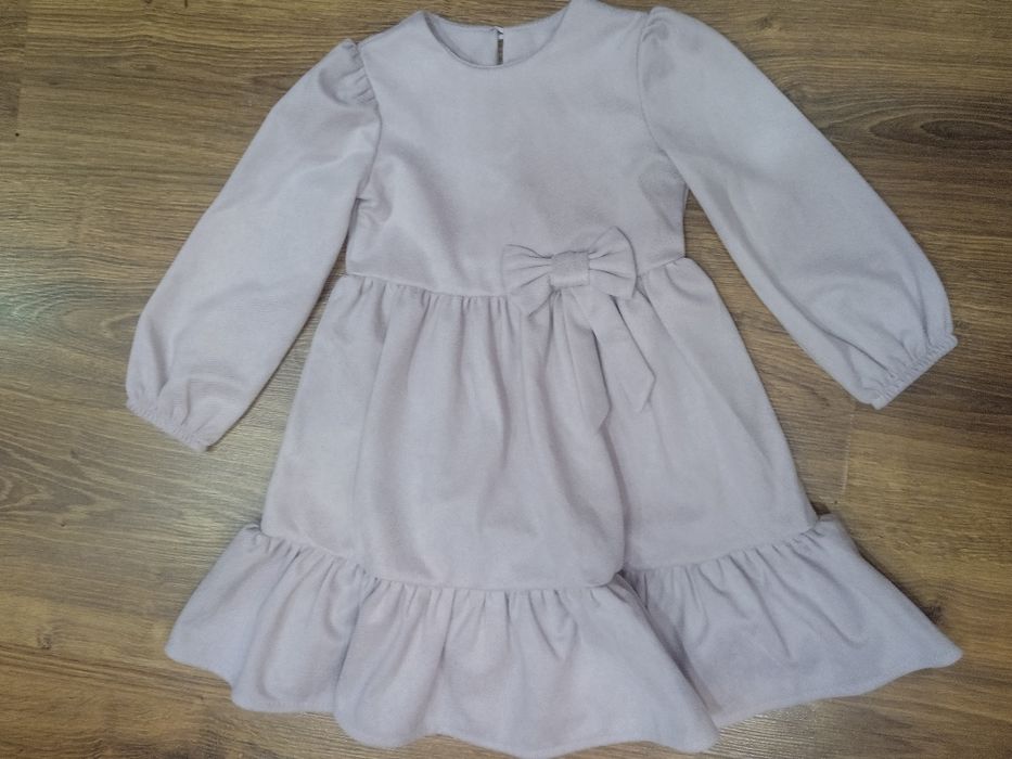 Святкова сукня на дівчинку 2-3 роки