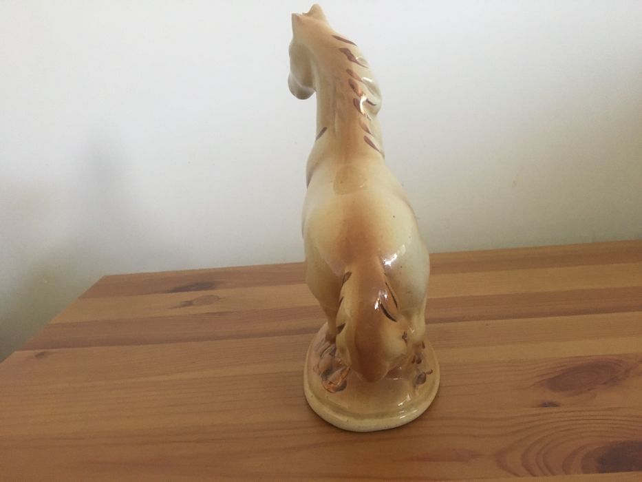 Konik ceramiczny PRL