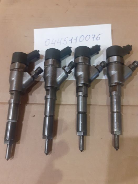 Продам дизельні форсунки