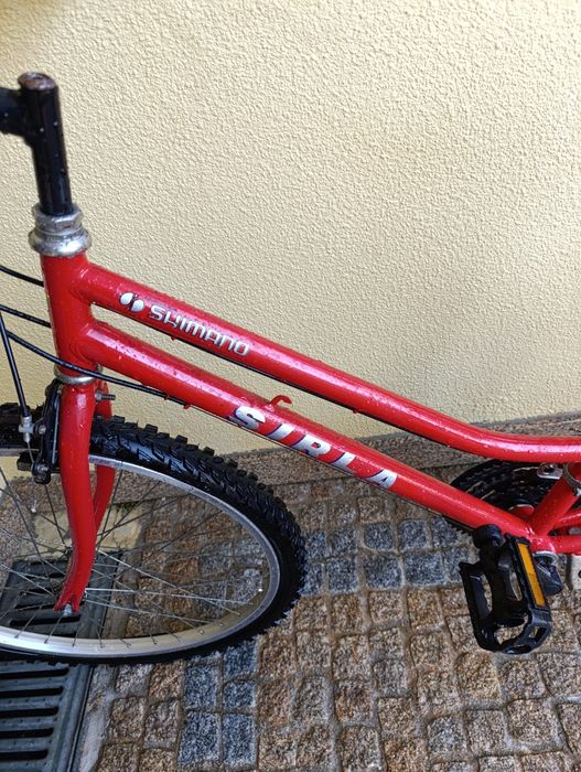 Bicicleta Sirla - Mudanças e Travões Shimano