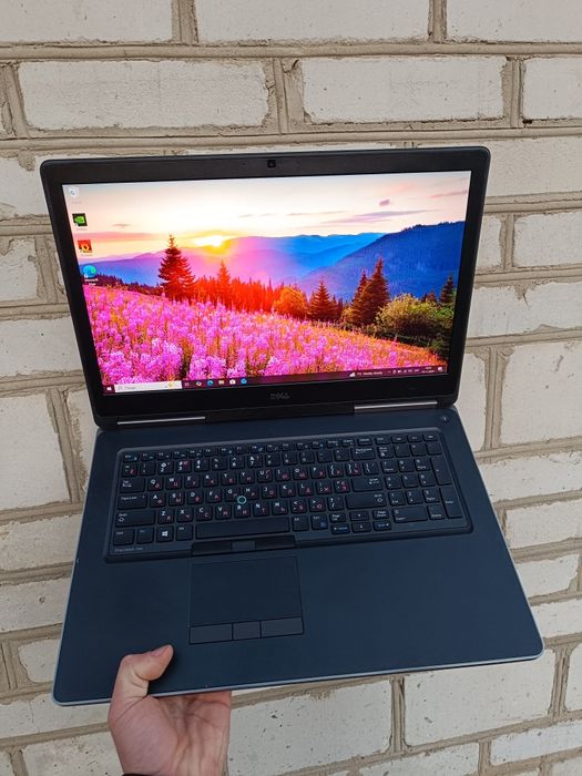 4К 17.3" Екран, Ігровий ноутбук DELL (i7 7700HQ/16/1000gb/P3000 6gb)