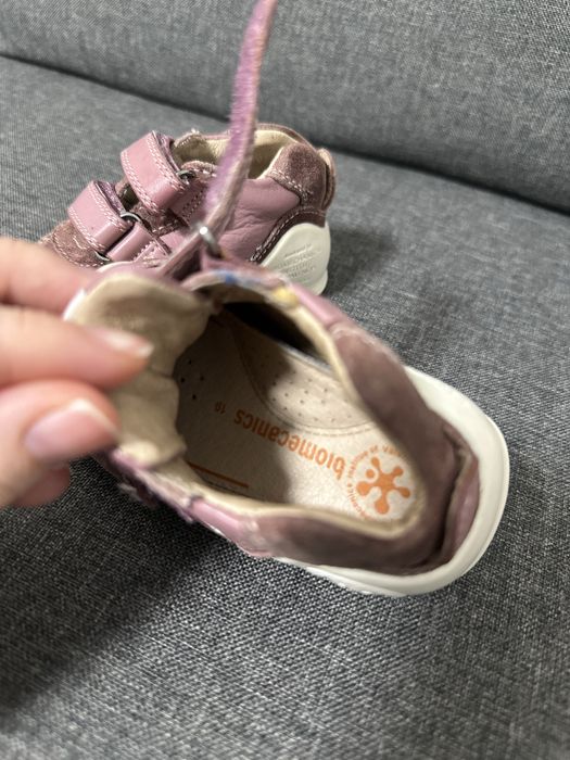 Ортопедичні кросівки biomecanics