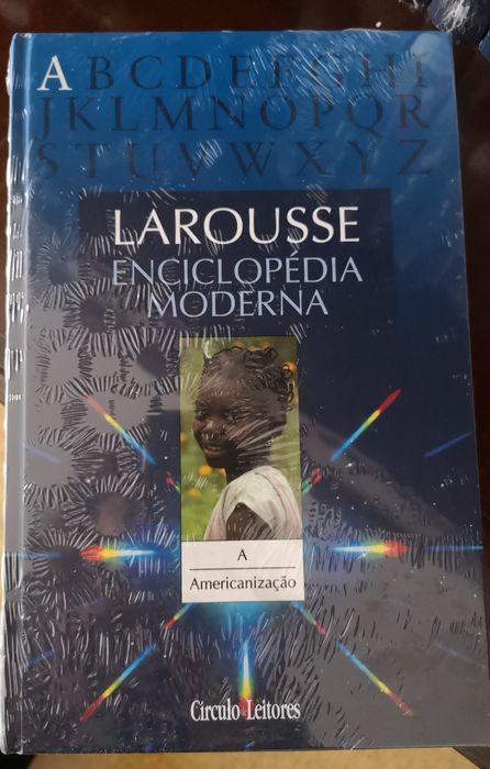 Larousse - Enciclopédia Moderna