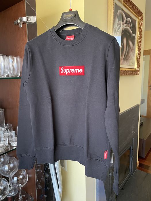 Sweat Supreme preta logo
