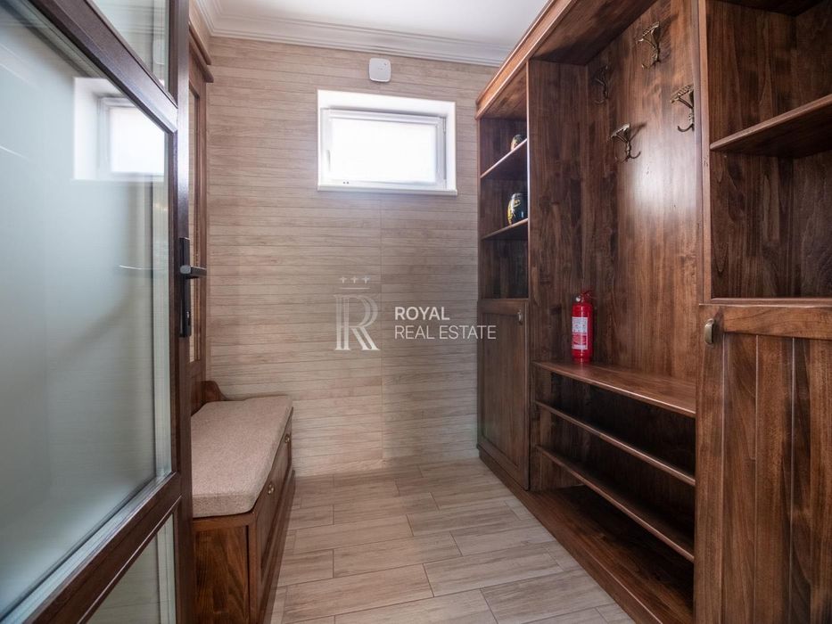 Продаж Будинок 6-к 222 м.кв Ходосівка СОНЯЧНІ ПАНЕЛІ САУНА ГЕНЕРАТОР