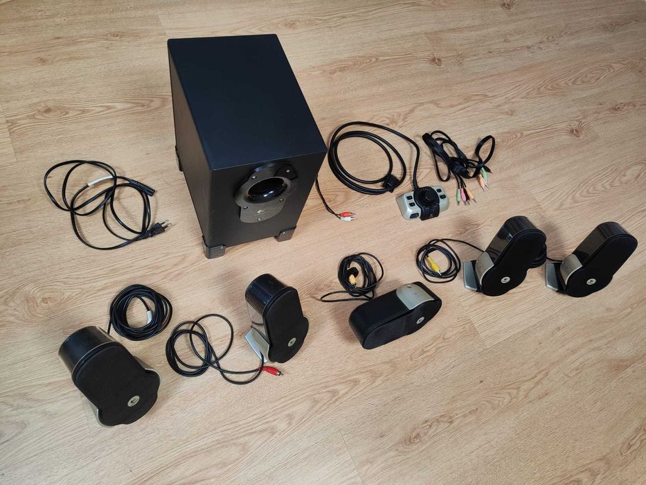 Colunas Logitech G51 5.1 surround