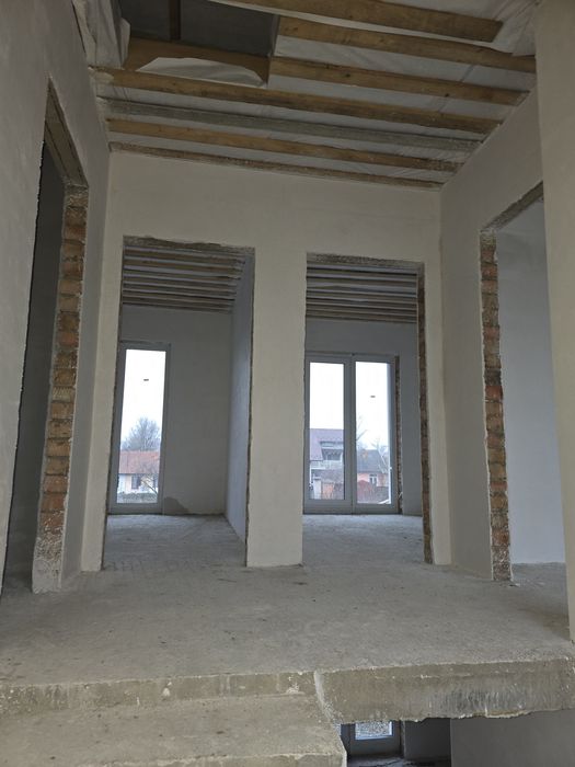 Продам котедж.100 м2.м. Коломия