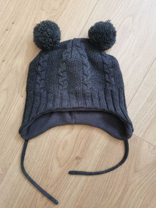1. Czapka zimowa Hm rozmiar 74