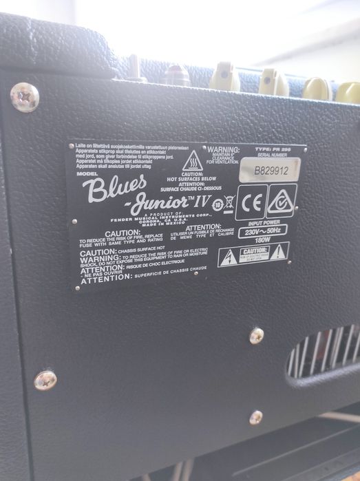 Fender Blues Junior IV