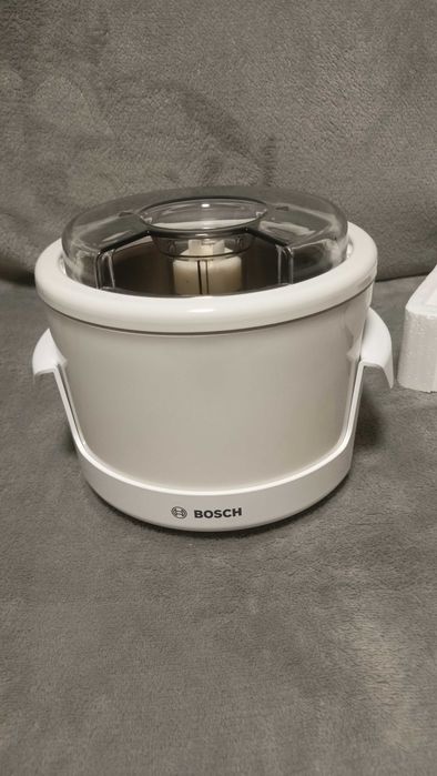 Przystawka do robienia lodów Bosch MUZ5EB2