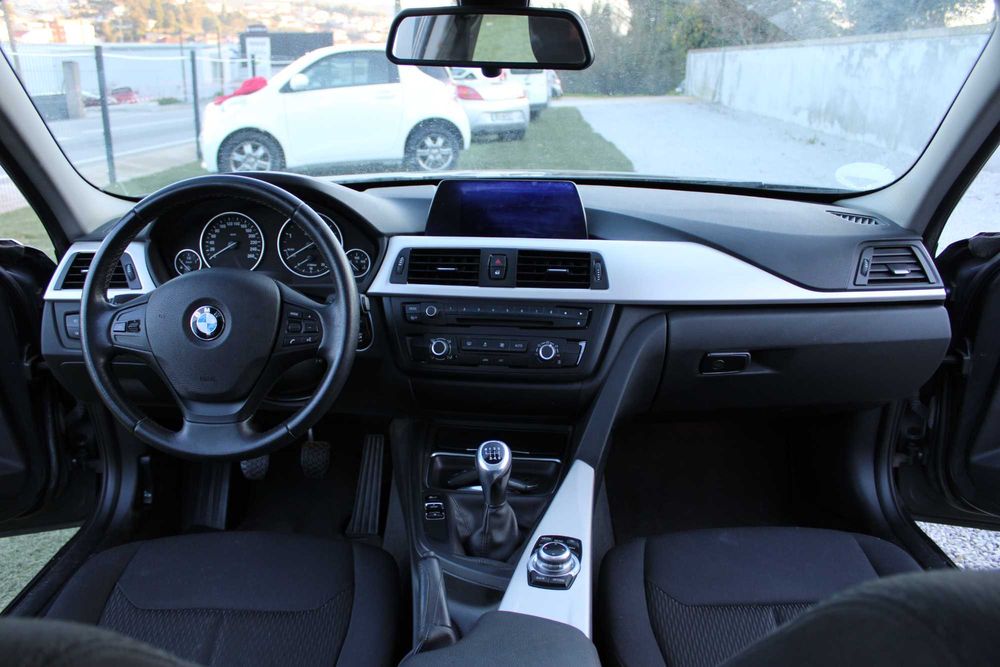 Bmw 325d Touring (F31)