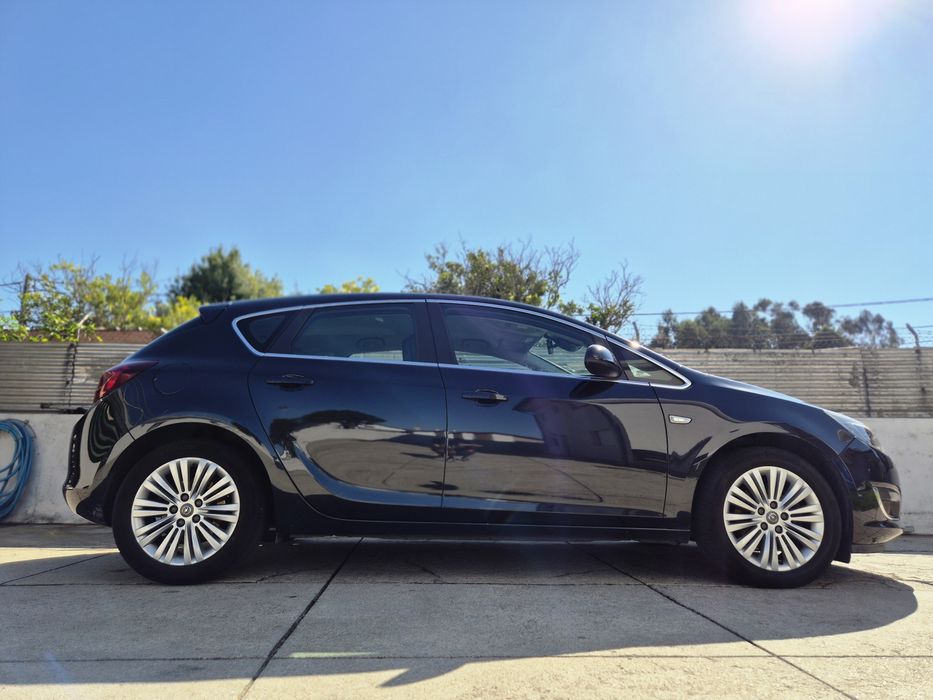 Opel Astra 1.6 CDTI 136cv — photo 2