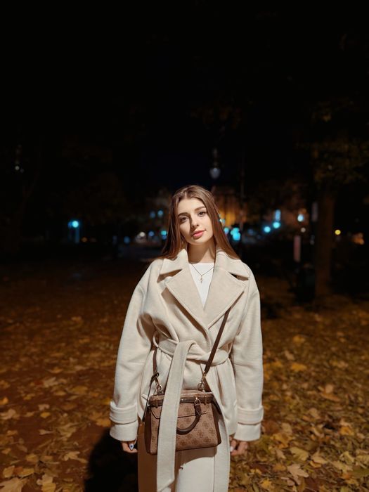 Пальто  укорочене