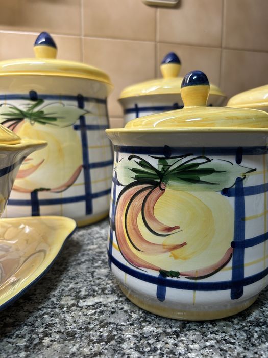 Hand-painted decorative tableware426076277761658882