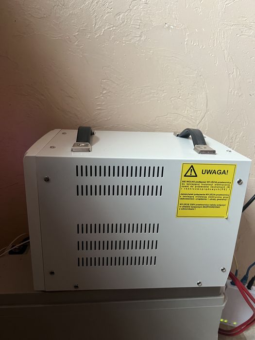 Комплект Гібридний ДБЖ/інвертор Volt Polska та Гелевий акумулятор