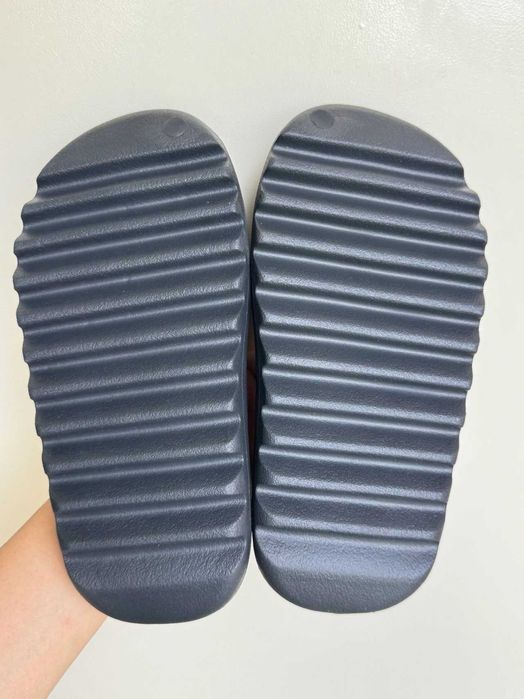 Yeezy_Slide_Onyx R.37
