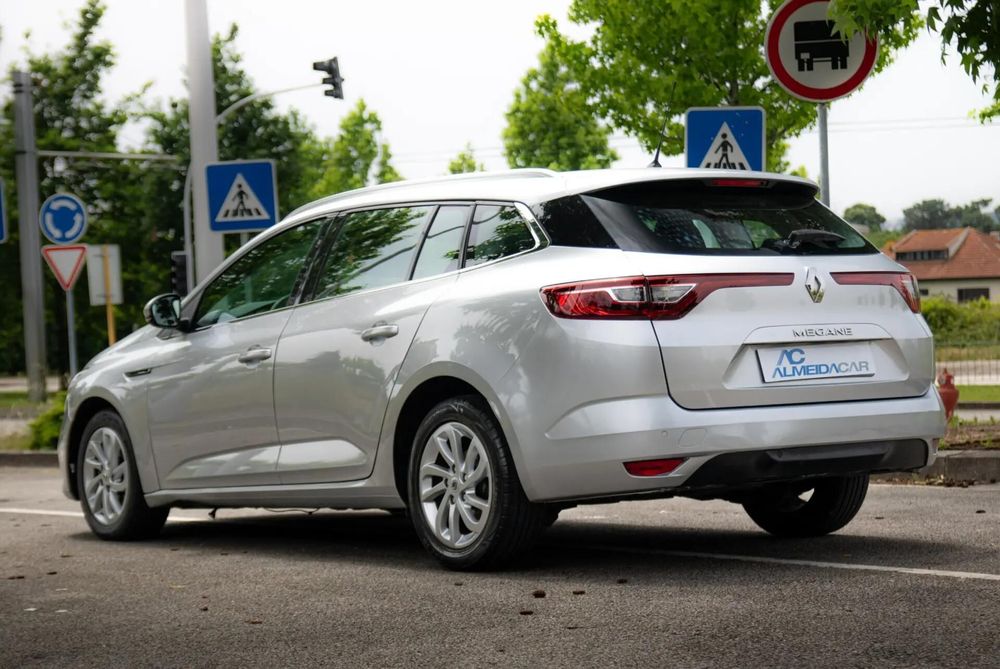 Renault Mégane Sport Tourer BLUE dCi 115 EDC BUSINESS EDITION