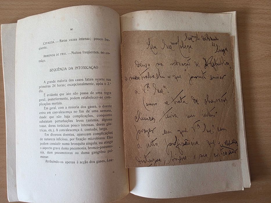 Livro "Gases Tóxicos (Notas de Guerra" de Alfredo Barata da Rocha