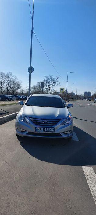 Продам сонату на газу