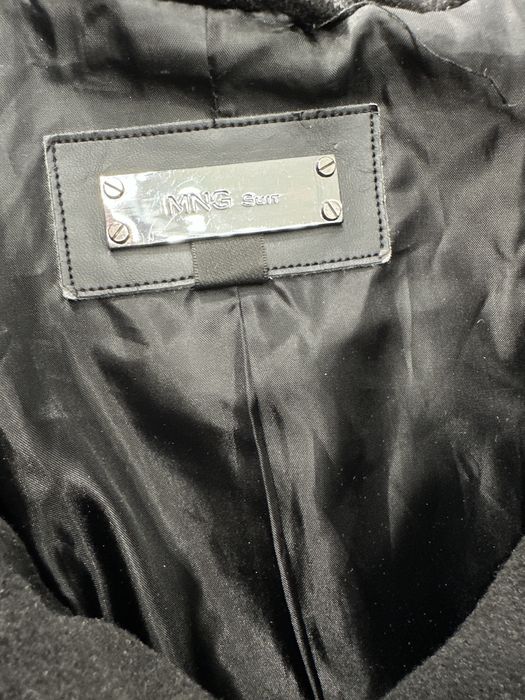 Пальто жіноче Mango