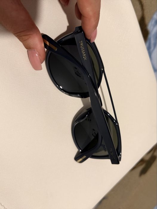 Óculos de Sol Trussardi Originais - Estilo Moderno Unissexo