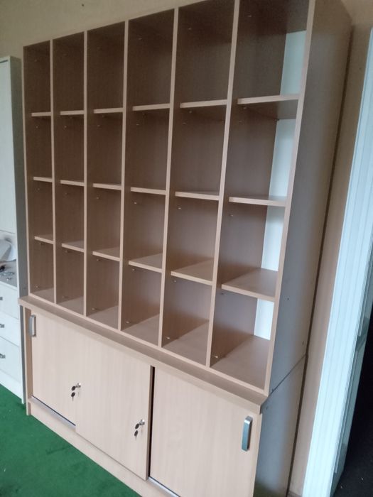 meble biurowe do księgowości, księgarni, papierniczego, antykwariatu