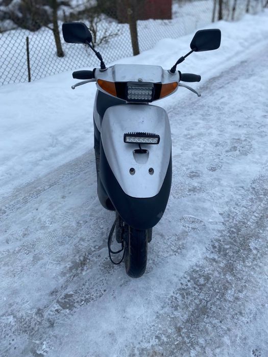 Продам скутер suzuki lets 2