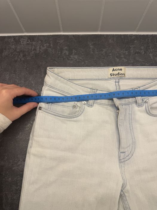 Джинси Acne Studios