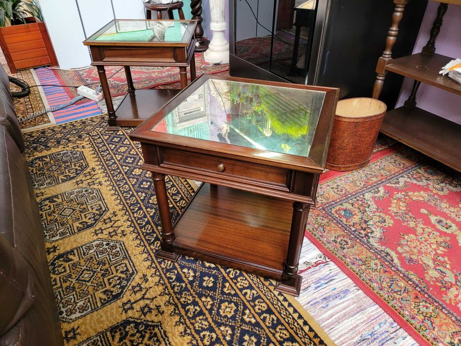 Solid Wood Coffee Table with Drawer and Mirrored Top64584265127169121