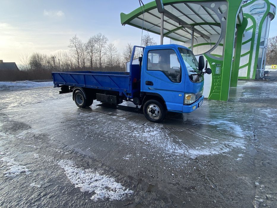 Грузовий автомобіль JAC HFC1045K