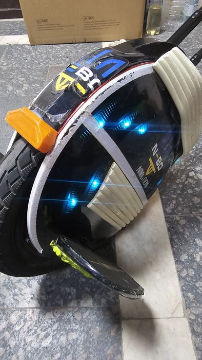 Моноколесо Inmotion V8F, пробег 650км