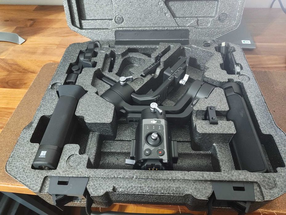 Gimbal DJI ronin SC como novo (kit completo)