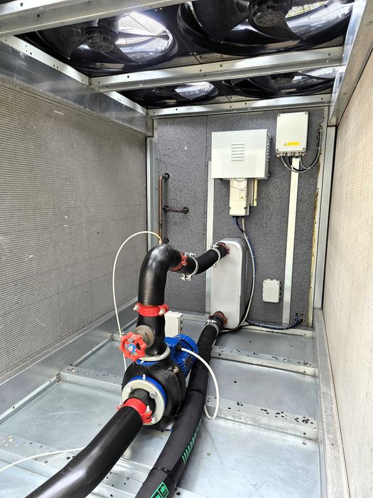 Chiller Agregat wody lodowej Rhoss 140 kW R32