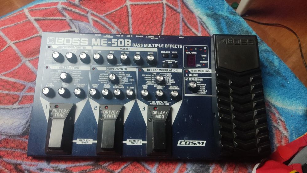BOSS ME-50 動作確認済み美品 boss me 50 - Музыкальные инструменты на OLX.ua