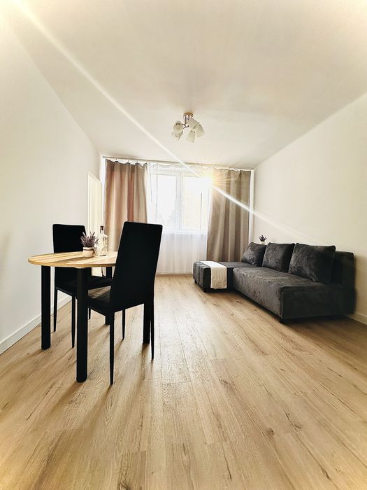 Świeżo wyremontowana Kawalerka w Centrum