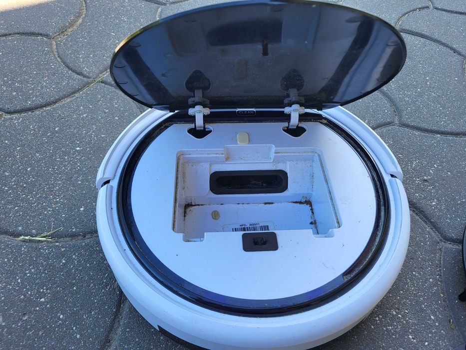 Robot sprzątający z bazą ładowarką ILIFE V5s Pro funkcja mycia podłóg