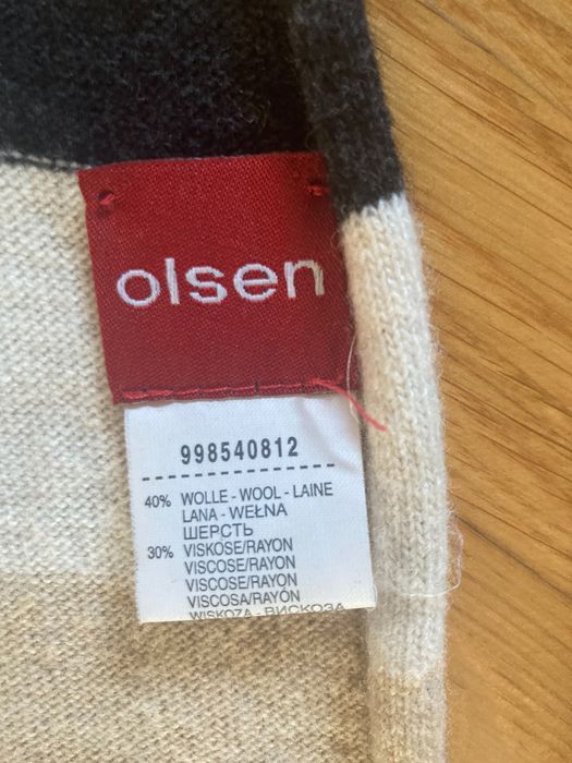 Szalik wełniany Olsen czarno-czerwono-kremowy długość ok 220 cm