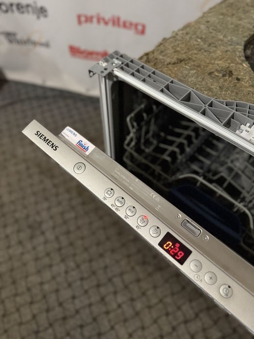 Посудомийна машина/посудомийка вбудована Siemens SN65L005EU бу техніка