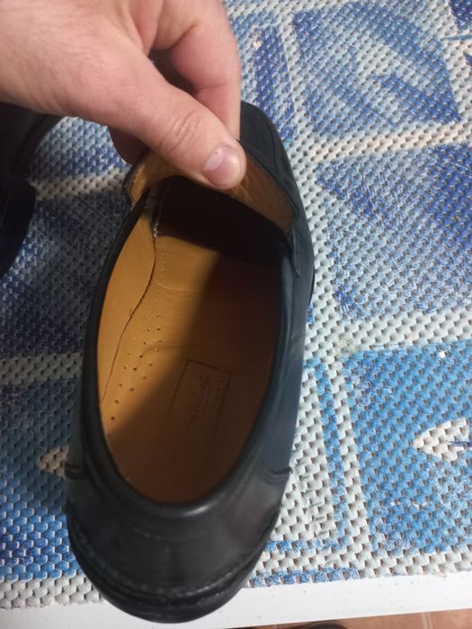 Sapatos Toscanini em pele pretos n.42