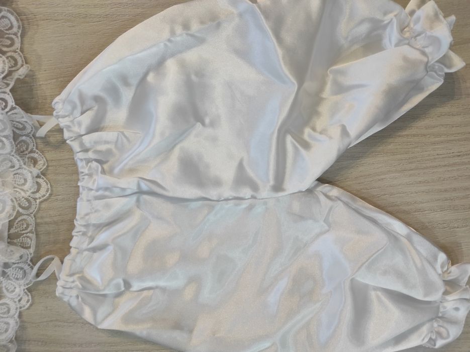 Ubranko zestaw dla dziecka dziewczynki do chrztu 68 satynowe białe