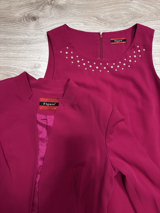 Малиновий костюм двійка