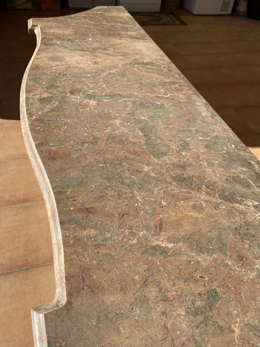 Mesa em ótimo estado