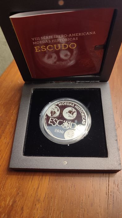 VIII  série ibero americana moedas históricas -Escudo