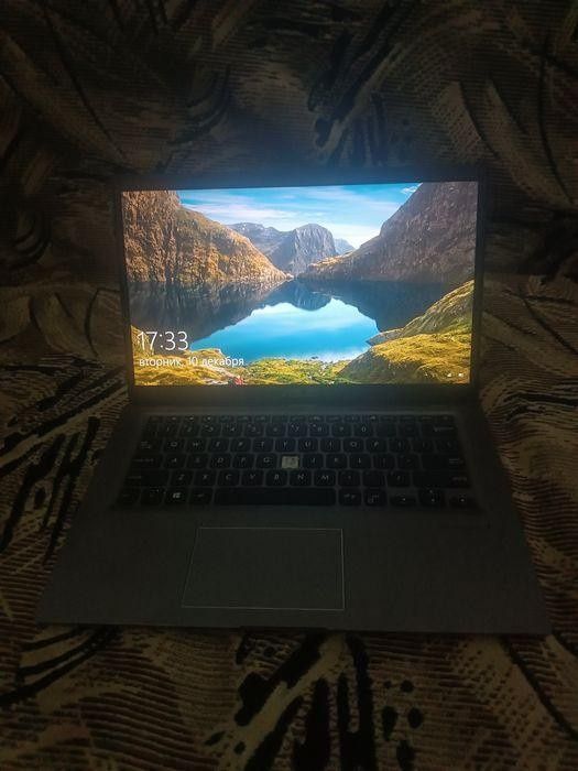 ноутбук asus в хорошем состоянии б.у