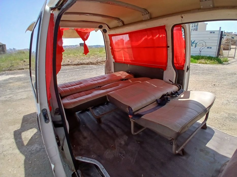 Mitsubishi l300 2.5D 9Lugares