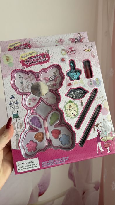 Дитяча косметика нова