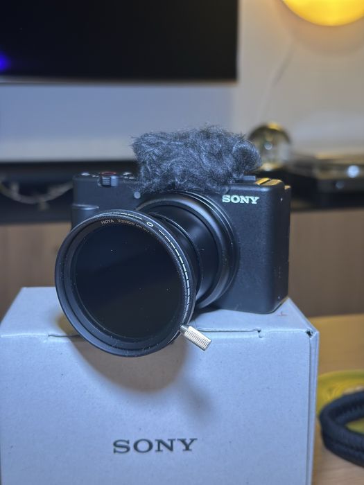 Sony ZV-1 II (Mark 2) z dodatkami + FILTR ND + akumulatory + karta SD