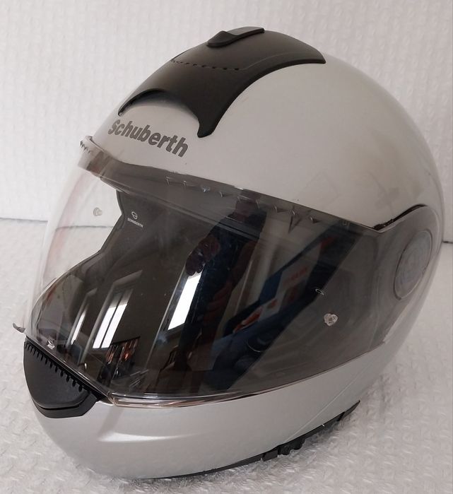 Capacete Schuberth C3 com intercomunicador integrado