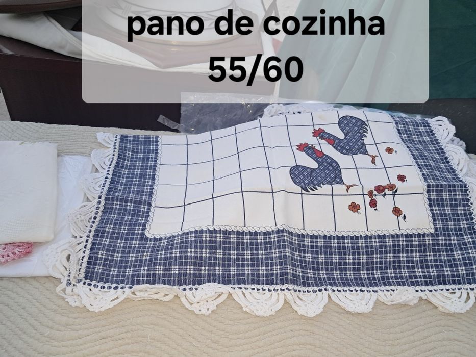 Pano de cozinha com renda em volta